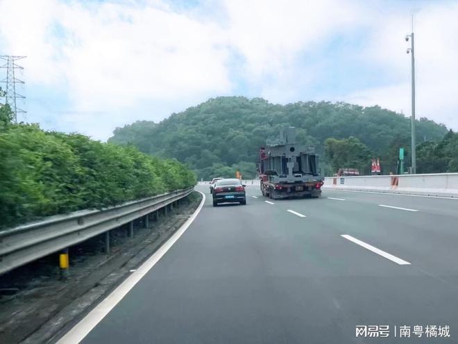 好消息：四川省这条“复线”高速公路初设获批！总投资176亿元